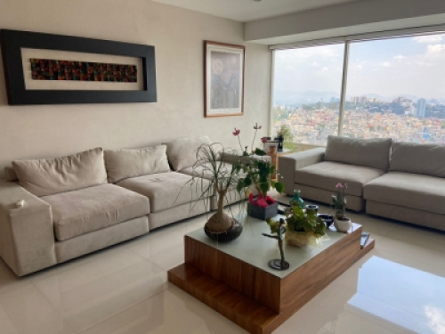 Departamento en Venta en Lomas Country Club