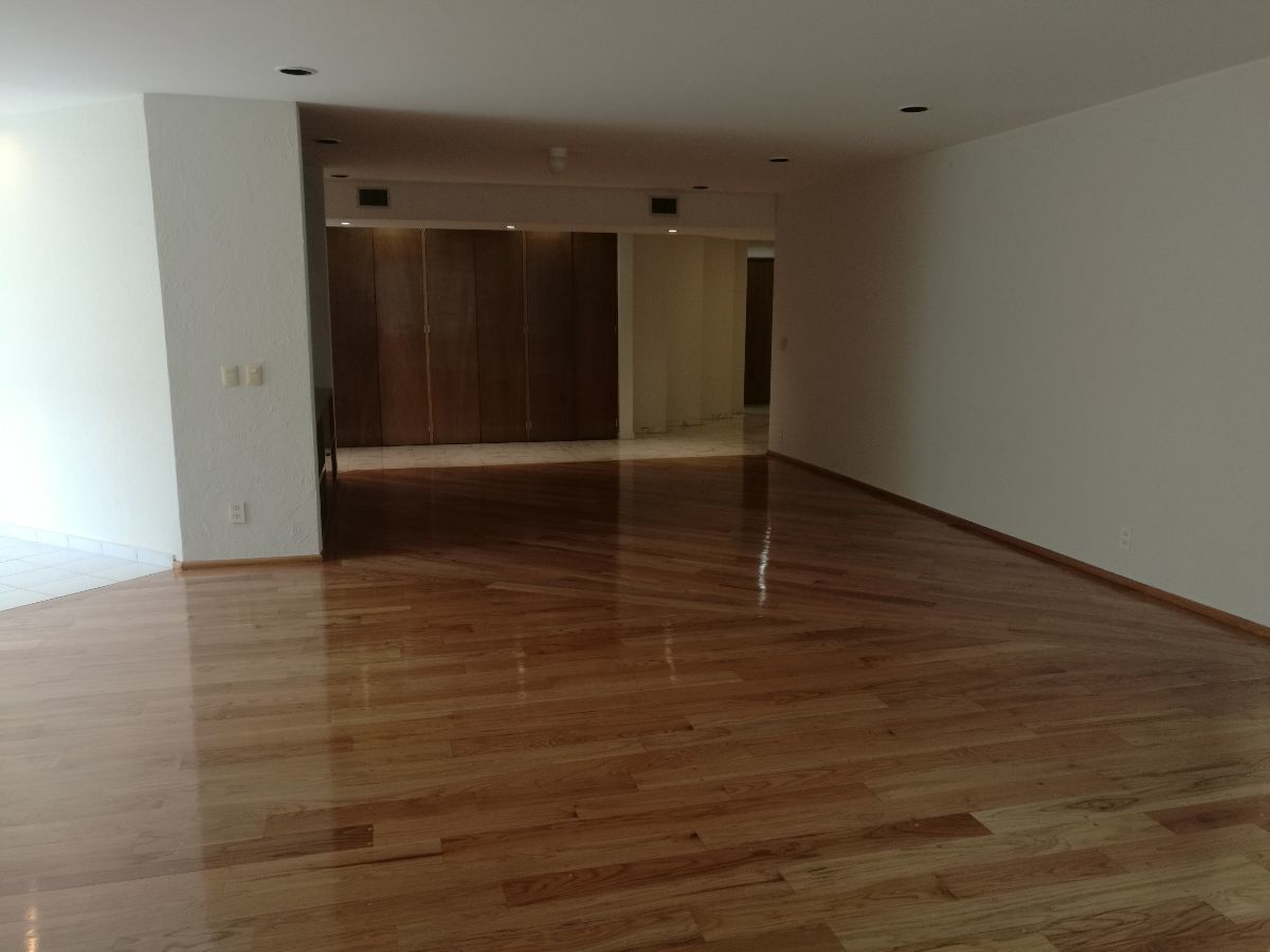 venta  departamento, bosques de las lomas, excelente estado