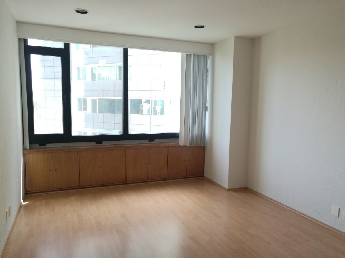 venta  departamento, bosques de las lomas, excelente estado