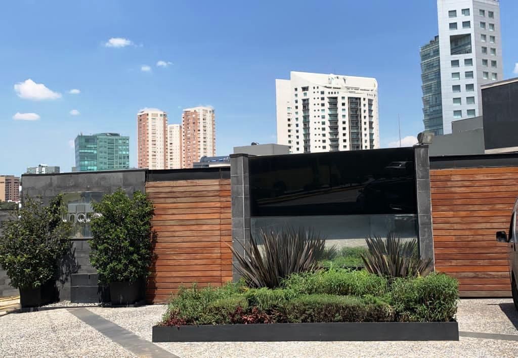 unique, bosques de las lomas. con terraza y opción a 3ra rec. vista arbolada