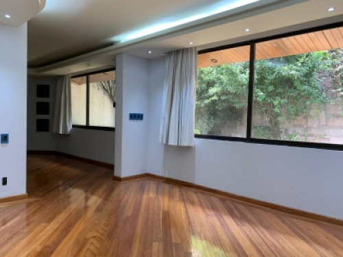 casa en venta o renta en bosque de las lomas