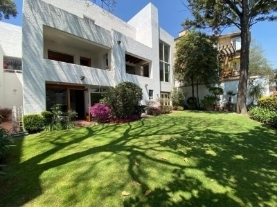 excelente casa en venta en bosques de las lomas