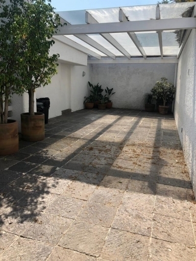 excelente casa en venta en bosques de las lomas