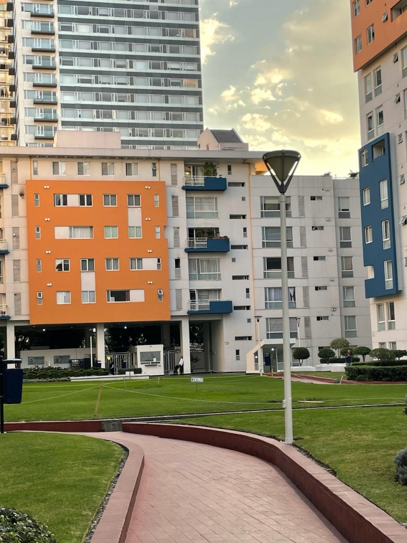 se vende departamento en laguna de mayran miguel hidalgo cdmx. 