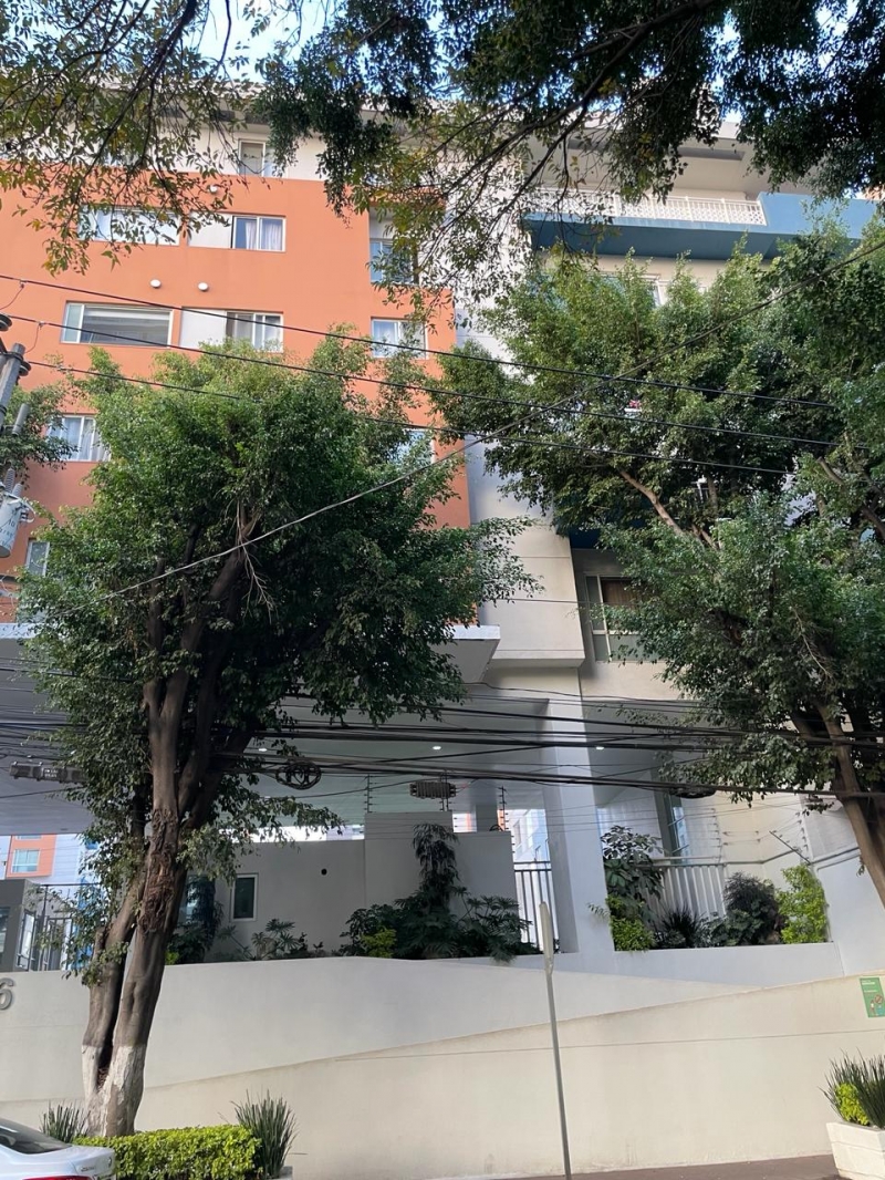 se vende departamento en laguna de mayran miguel hidalgo cdmx. 