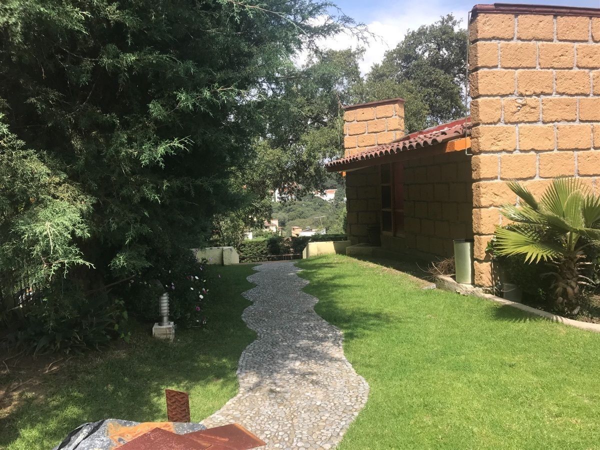 casa residencia en hacienda de valle escondido, atizapán de zaragoza