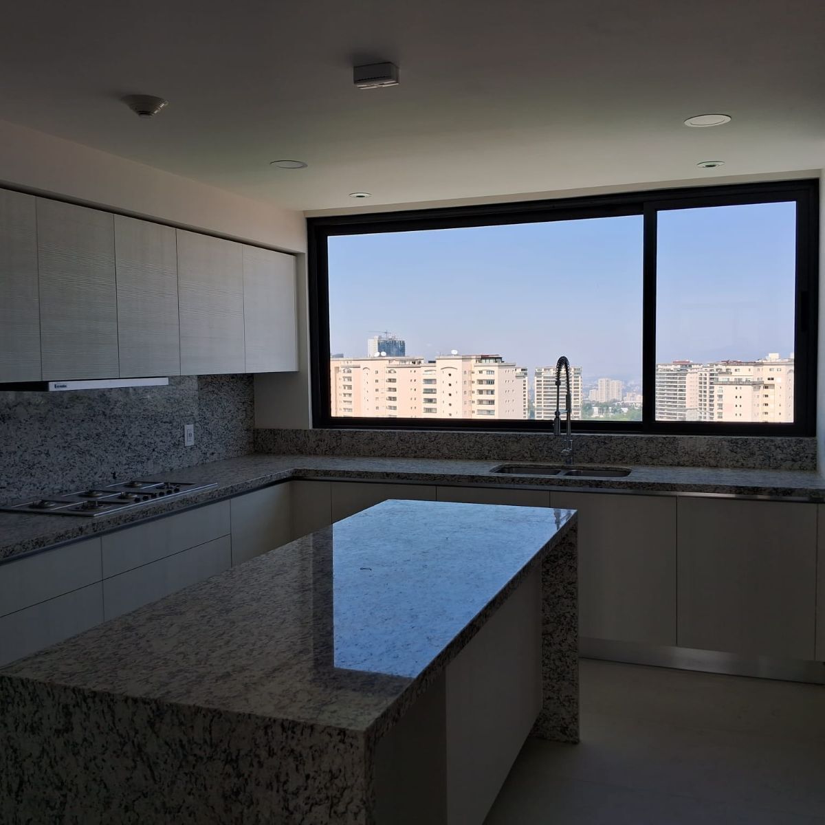 p.h. en venta en residencial maranta bosques, lomas de vista hermosa