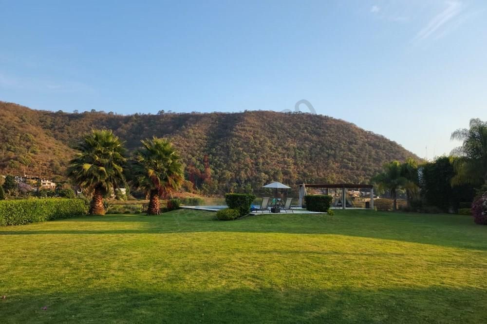 casa en renta con vista y acceso al lago cerca del santurio