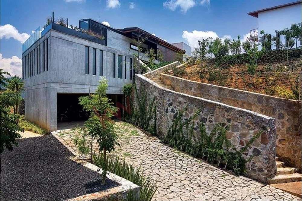 casa en renta en valle de bravo con vista al lago