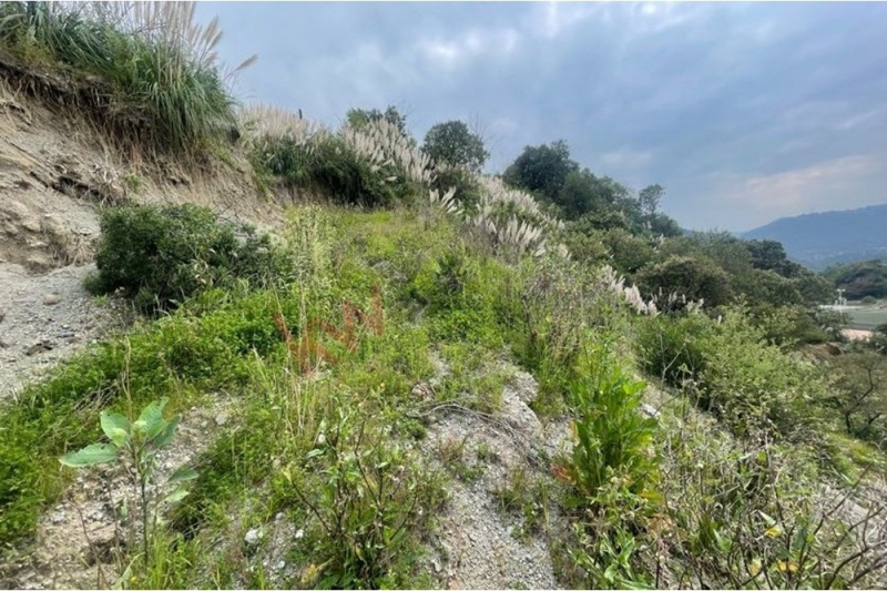 terreno en venta en san bartolomé coatepec 