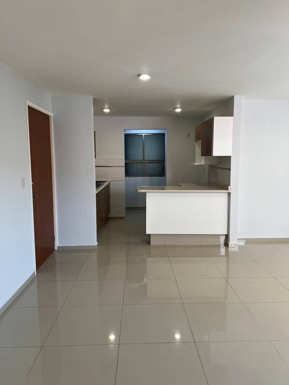 buen departamento en venta en la realeza