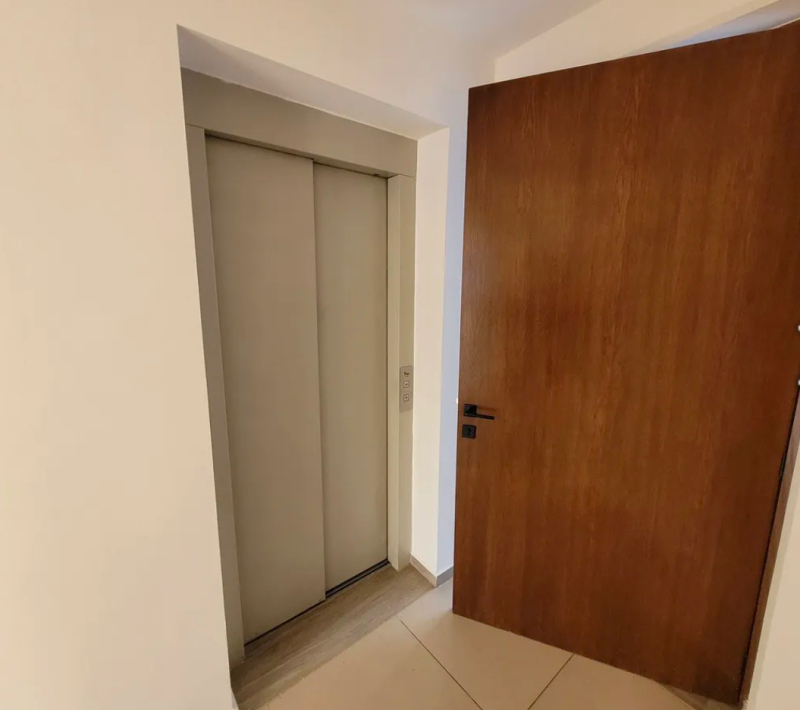 se vende departamento en av. méxico 