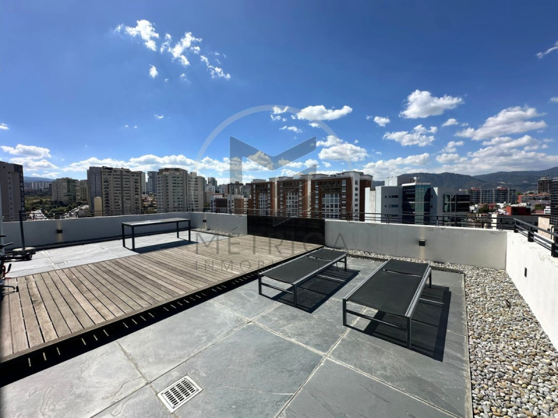 Departamento PH con terraza en Interlomas: